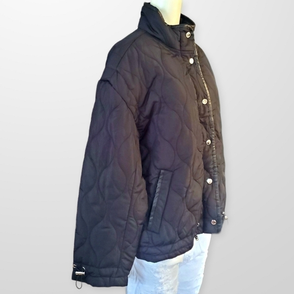 𝅺VINCE CAMUTO Women's Short Onion Quilted Jacket - Picture 6 of 11